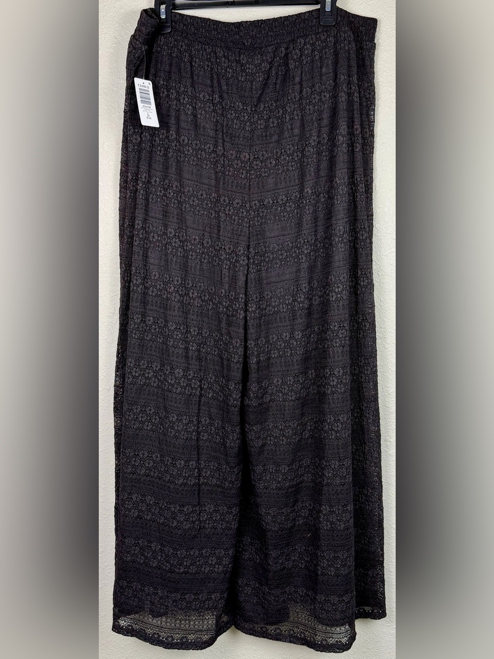 Torrid Festi Pucker Lace Wide Leg Pants 2X Black Lined Festival Boho Beach NWT - Picture 2 of 7